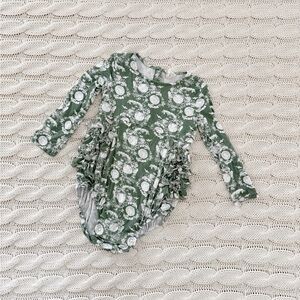 Kate Quinn Forest Green Floral Outfit